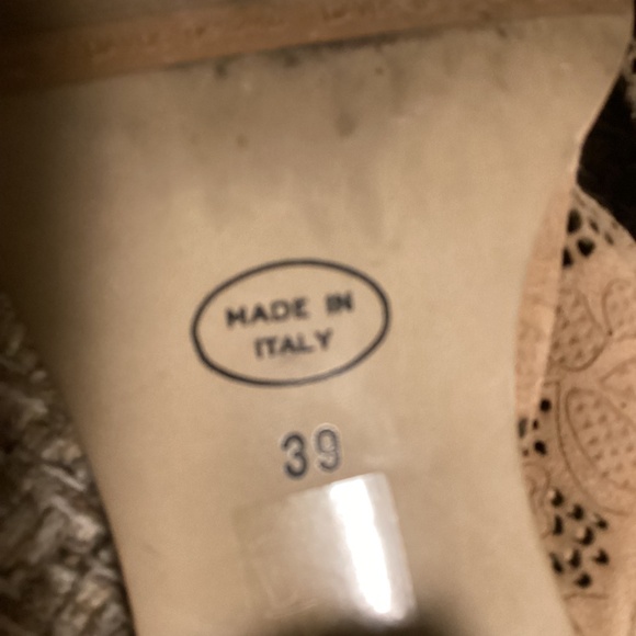 Connie slip on shoes - Picture 4 of 8